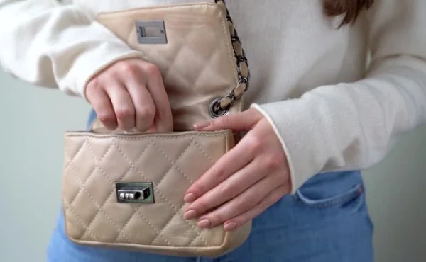 Women's Crossbody Bags: Hands - Free Fashion, Free Shipping Included!