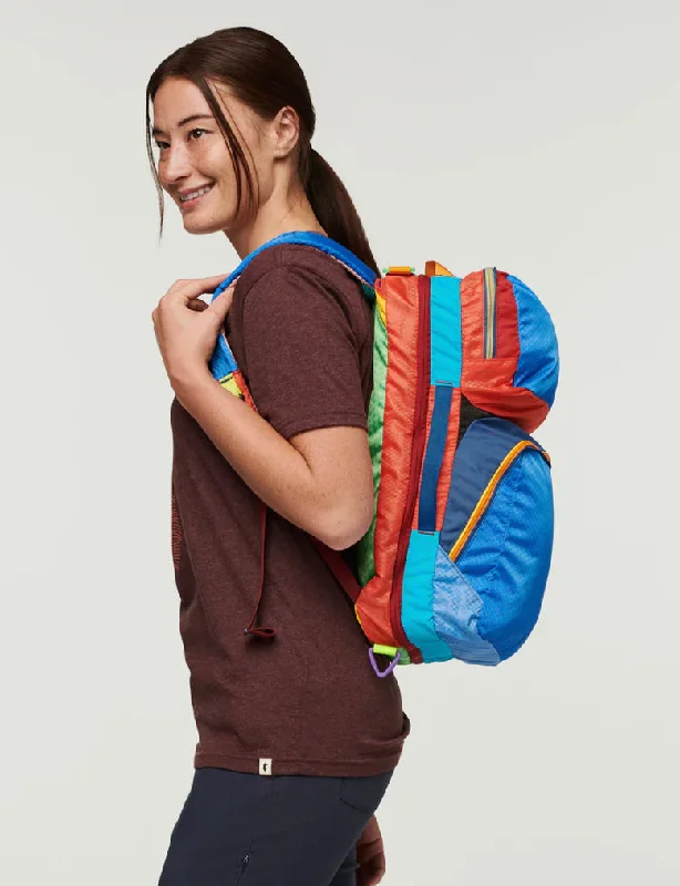 Women's Travel - Friendly Backpack Rain Covers in Transparent MaterialOn Sale- Cotopaxi Tasra 16L Backpack - Del Día Women's Travel - Friendly Backpack Rain Covers in Transparent MaterialOn Sale- Cotopaxi Tasra 16L Backpack - Del Día