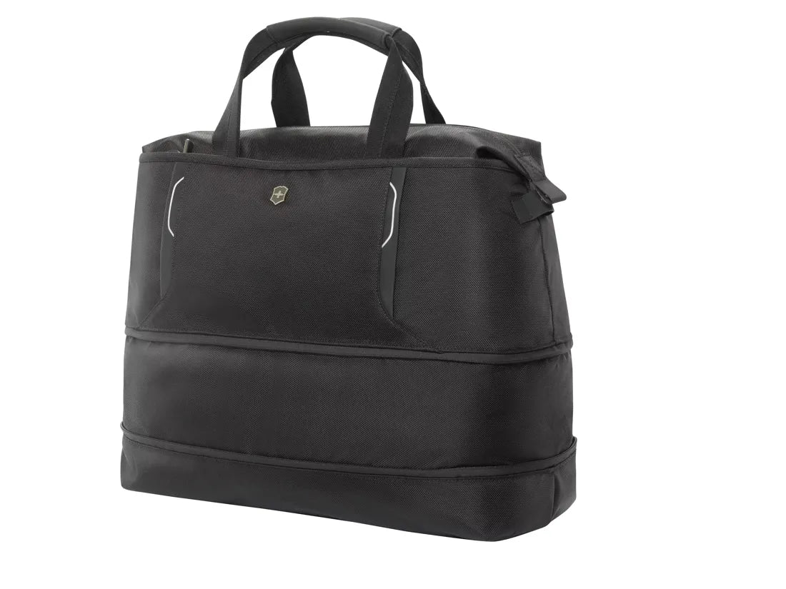Waterproof Travel Duffel Bag Covers in Black for Protecting Your LuggageVictorinox Werks Traveler 6.0 Weekender Tote Waterproof Travel Duffel Bag Covers in Black for Protecting Your LuggageVictorinox Werks Traveler 6.0 Weekender Tote