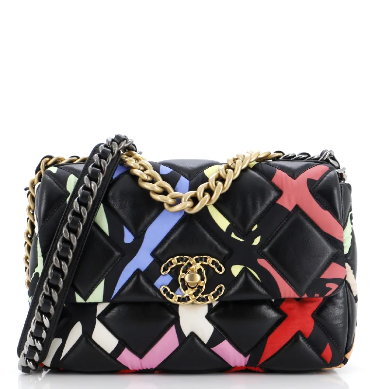 Shoulder Bag with Chain Strap in Silver for a Trendy Appearance19 Flap Bag Quilted Lambskin and Printed Silk Medium