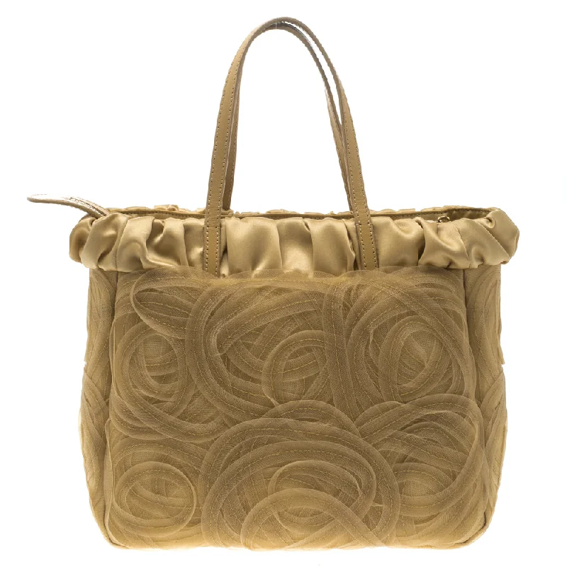 Quilted Tote Bag in Cream with Silver Hardware for a Classic and Sophisticated StyleAlberta Ferretti Beige Net And Satin Tote
