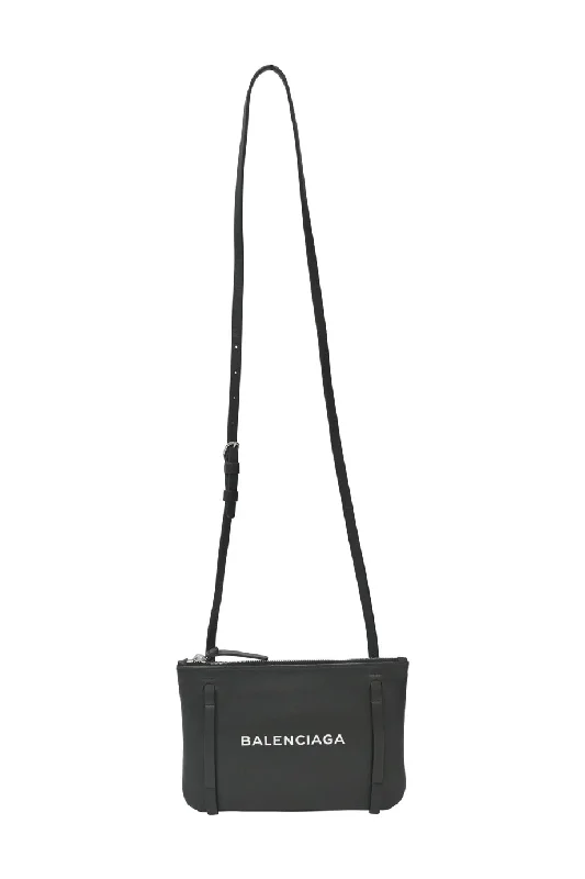 Women's Shoulder Bag with Fringe Details in Brown for a Bohemian Style[WB5407] Balenciaga | Cross-Body Bag