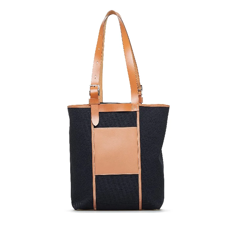 Tote Bag with Adjustable Shoulder Strap in Olive Green for Comfortable CarryingBlack Hermès Toile Goeland Etriviere Pocket 27 Tote Bag Tote Bag with Adjustable Shoulder Strap in Olive Green for Comfortable CarryingBlack Hermès Toile Goeland Etriviere Pocket 27 Tote Bag