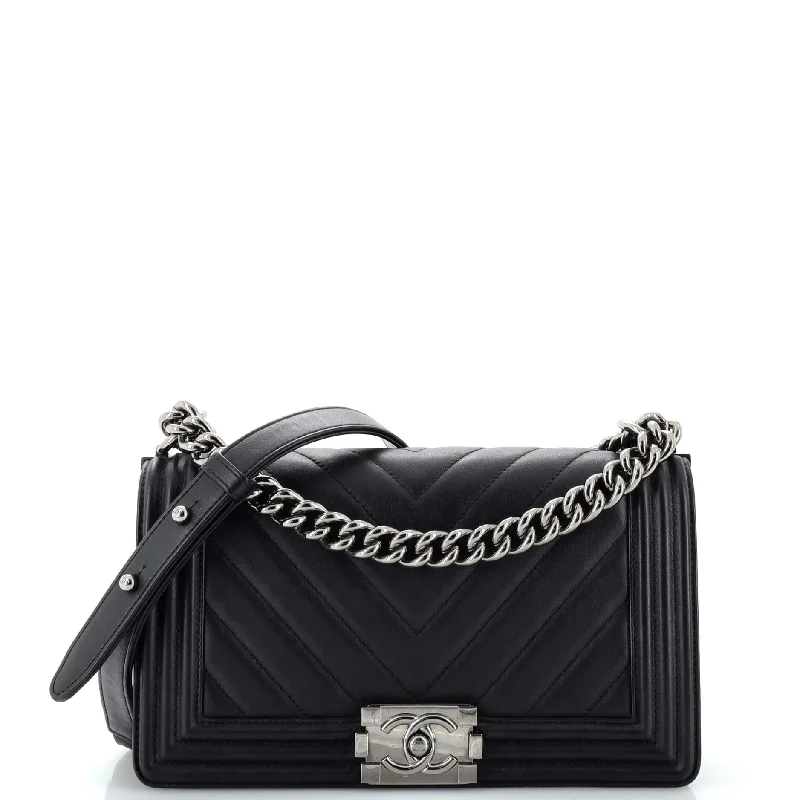 Metallic Shoulder Bag in Gold for Special OccasionsBoy Flap Bag Chevron Lambskin Old Medium