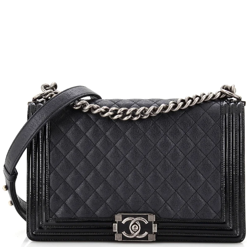 Women's Canvas Shoulder Bag in Navy with Striped Pattern for Beach TripsBoy Flap Bag Quilted Goatskin with Patent New Medium Women's Canvas Shoulder Bag in Navy with Striped Pattern for Beach TripsBoy Flap Bag Quilted Goatskin with Patent New Medium