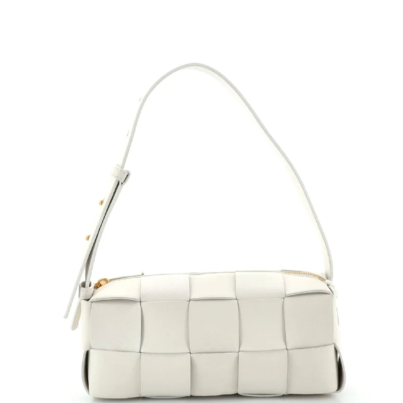 Women's Shoulder Bag with Faux Fur Strap in White for Winter StyleBrick Cassette Shoulder Bag Maxi Intrecciato Leather Small
