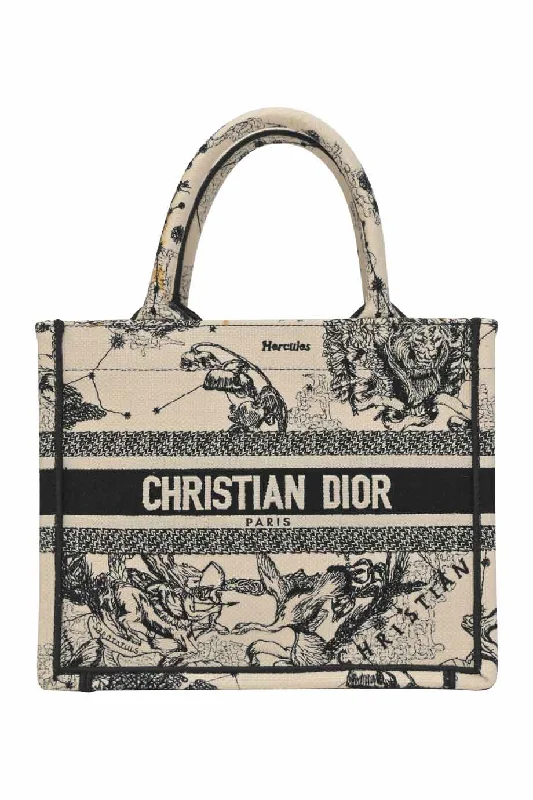 Medium - Sized Canvas Tote Bag in Navy Blue with Striped Pattern for a Nautical - Inspired Look[WB6151] Christian Dior | Tote Bag
