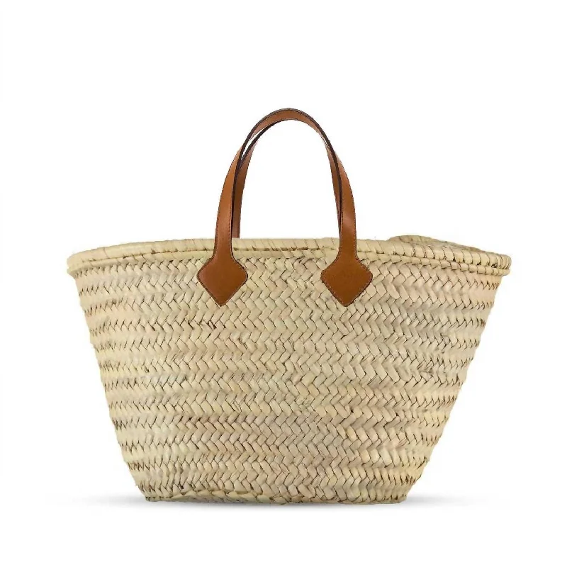 Women's Printed Tote Bag in Floral Patterns for a Spring - Themed Shopping TripClassic Straw Tote Bag In Natural Women's Printed Tote Bag in Floral Patterns for a Spring - Themed Shopping TripClassic Straw Tote Bag In Natural