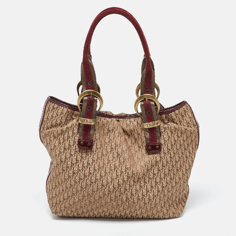 Oversized Jute Tote Bag in Natural Color with Rope Handles for a Beach VacationFaux Fur - Trimmed Tote Bag in White for a Cozy Winter LookDior Beige/maroon Oblique Canvas Suede And Patent Leather Tote Oversized Jute Tote Bag in Natural Color with Rope Handles for a Beach VacationFaux Fur - Trimmed Tote Bag in White for a Cozy Winter LookDior Beige/maroon Oblique Canvas Suede And Patent Leather Tote