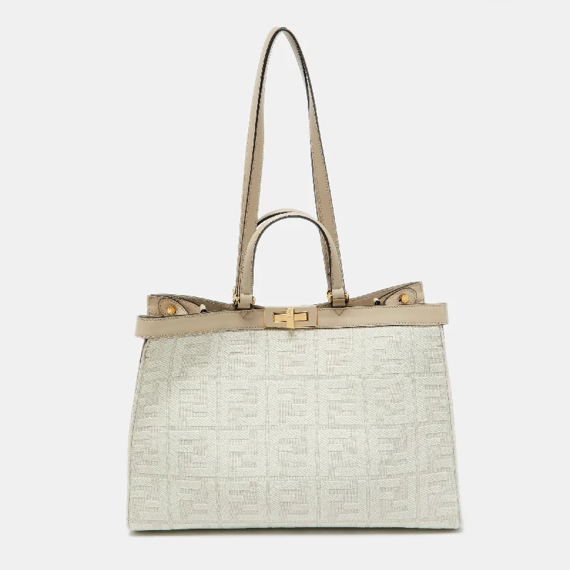 Faux Fur - Trimmed Tote Bag in White for a Cozy Winter LookFendi Beige Zucca Canvas And Leather Medium Ff Peekaboo X Tote.. Faux Fur - Trimmed Tote Bag in White for a Cozy Winter LookFendi Beige Zucca Canvas And Leather Medium Ff Peekaboo X Tote..