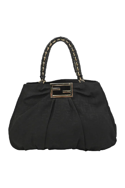 Women's Tote Bag with Zipper Closure in Red for Secure Storage[WB6194] Fendi | Tote Bag