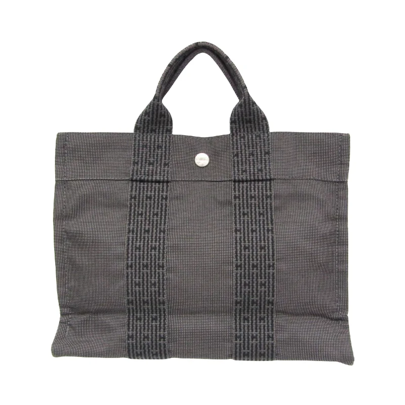 Patchwork Tote Bag in Denim with Vintage - Inspired Designs for a Retro AppealWomen's Tote Bag with Inner Compartments in Gray for Organizing Everyday EssentialsHermès Herline Polyamide Tote Bag (Pre-Owned) Patchwork Tote Bag in Denim with Vintage - Inspired Designs for a Retro AppealWomen's Tote Bag with Inner Compartments in Gray for Organizing Everyday EssentialsHermès Herline Polyamide Tote Bag (Pre-Owned)