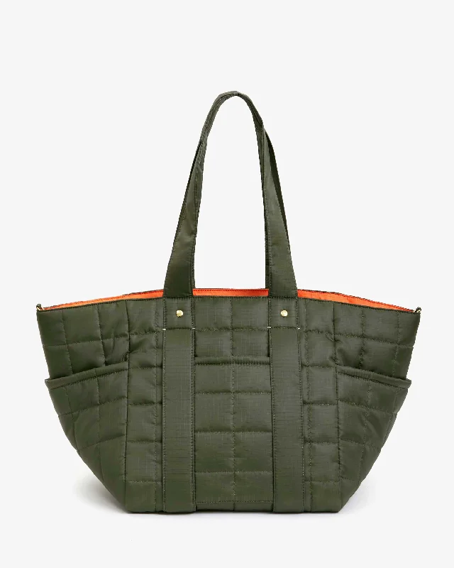 Monogrammed Tote Bag in Brown Leather with Personalized Initials for a Custom and Elegant TouchLe Box Tote Sportif Monogrammed Tote Bag in Brown Leather with Personalized Initials for a Custom and Elegant TouchLe Box Tote Sportif