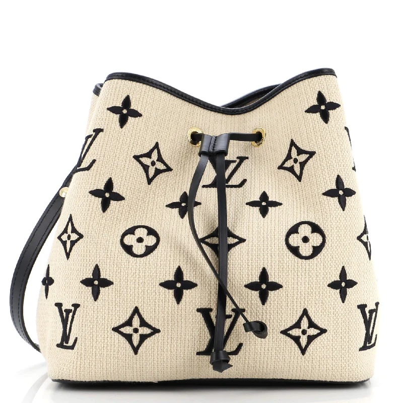 Quilted Shoulder Bag in Cream for a Classic and Elegant LookNeoNoe Handbag Monogram Giant Embroidered Cotton MM Quilted Shoulder Bag in Cream for a Classic and Elegant LookNeoNoe Handbag Monogram Giant Embroidered Cotton MM