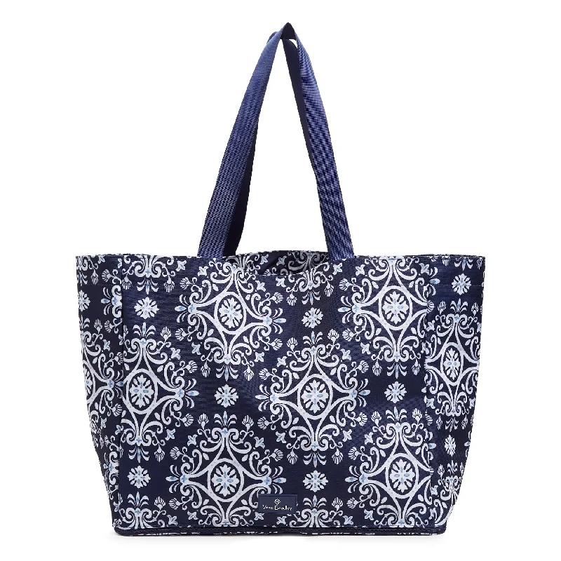 Women's Tote Bag with Detachable Pouch in Purple for Added ConvenienceOutlet Lighten Up Deluxe Large Family Tote