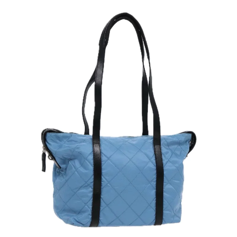 Metallic Tote Bag in Rose Gold with Chain Handles for a Glamorous Night OutPrada Tessuto Synthetic Tote Bag (Pre-Owned) Metallic Tote Bag in Rose Gold with Chain Handles for a Glamorous Night OutPrada Tessuto Synthetic Tote Bag (Pre-Owned)