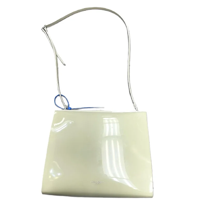 Small Vegan Leather Tote Bag in Blush Pink with Gold - Tone Hardware for a Feminine and Stylish AccessoryPre-Loved Leanne Marie Bag In Cream Small Vegan Leather Tote Bag in Blush Pink with Gold - Tone Hardware for a Feminine and Stylish AccessoryPre-Loved Leanne Marie Bag In Cream
