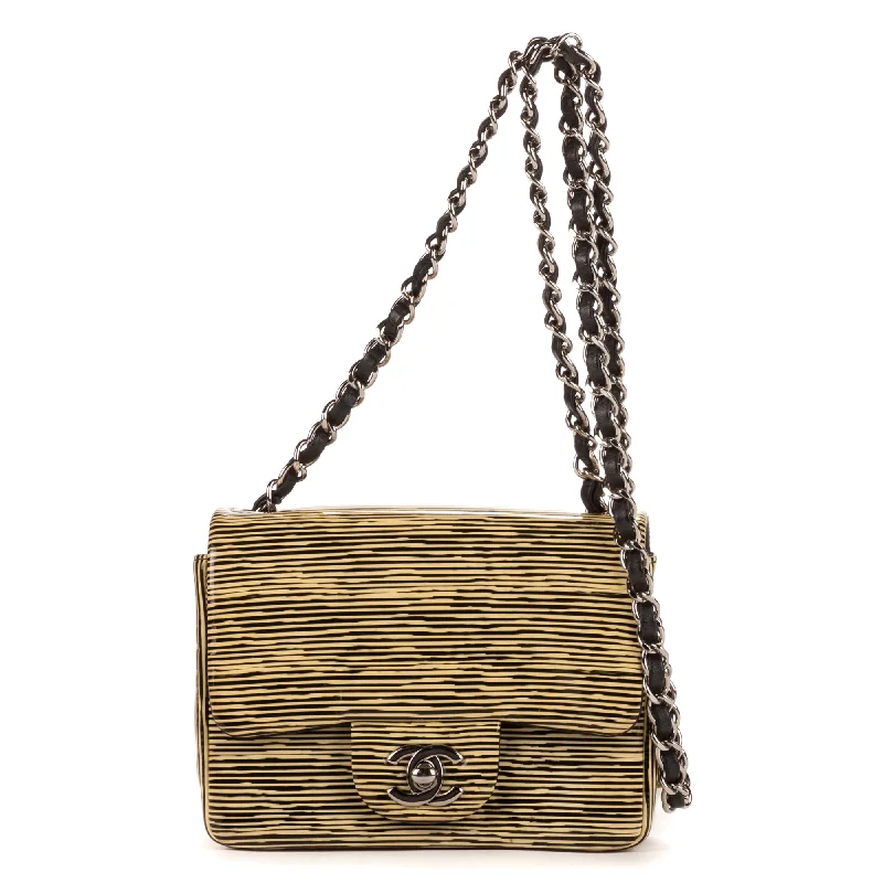 Geometric - Printed Tote Bag in Multicolor for a Contemporary and Trendy OutfitMetallic Tote Bag in Rose Gold with Chain Handles for a Glamorous Night OutStriped flap square Geometric - Printed Tote Bag in Multicolor for a Contemporary and Trendy OutfitMetallic Tote Bag in Rose Gold with Chain Handles for a Glamorous Night OutStriped flap square