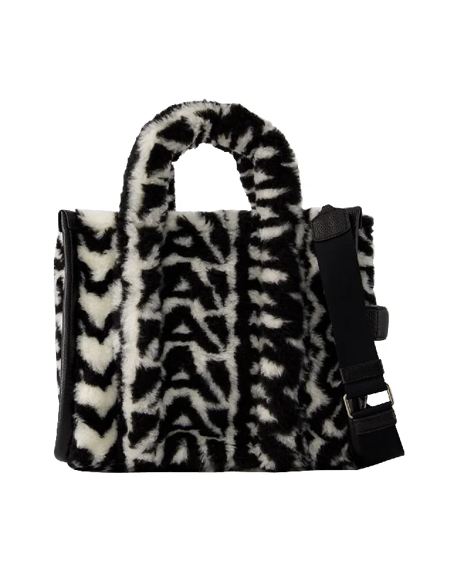 Women's Printed Tote Bag in Floral Patterns for a Spring - Themed Shopping TripThe Medium Tote - Marc Jacobs - Synthetic - Black/Ivory Women's Printed Tote Bag in Floral Patterns for a Spring - Themed Shopping TripThe Medium Tote - Marc Jacobs - Synthetic - Black/Ivory