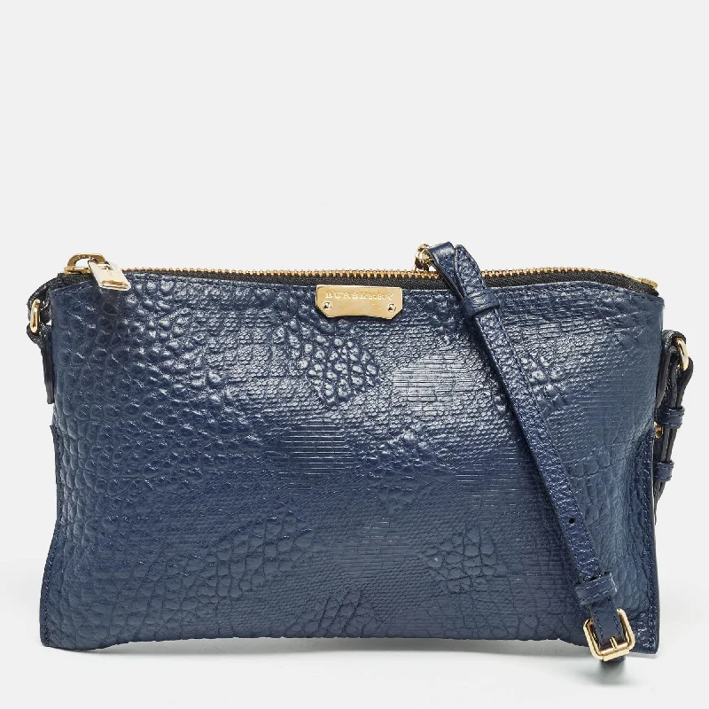 Quilted Leather Crossbody Bag in Cream for a Classic and Elegant AppearanceBurberry Navy Blue Grain Check Embossed Leather Peyton Crossbody Bag Quilted Leather Crossbody Bag in Cream for a Classic and Elegant AppearanceBurberry Navy Blue Grain Check Embossed Leather Peyton Crossbody Bag