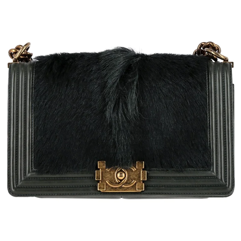 Women's Crossbody Bag with Zippered Pocket on the Back in Red for SecurityChanel Goat Fur-Trimmed Medium Boy Flap Bag in Green Leather Women's Crossbody Bag with Zippered Pocket on the Back in Red for SecurityChanel Goat Fur-Trimmed Medium Boy Flap Bag in Green Leather