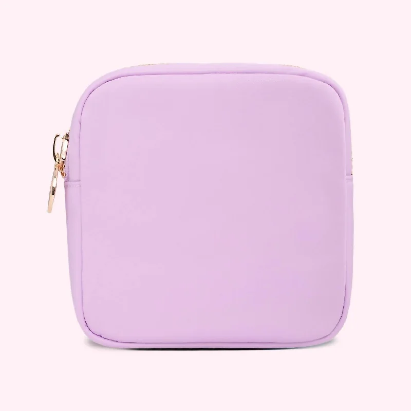 Women's Crossbody Bag with Chain Strap in Gold for a Glamorous TouchClassic Mini Pouch In Mauve Women's Crossbody Bag with Chain Strap in Gold for a Glamorous TouchClassic Mini Pouch In Mauve