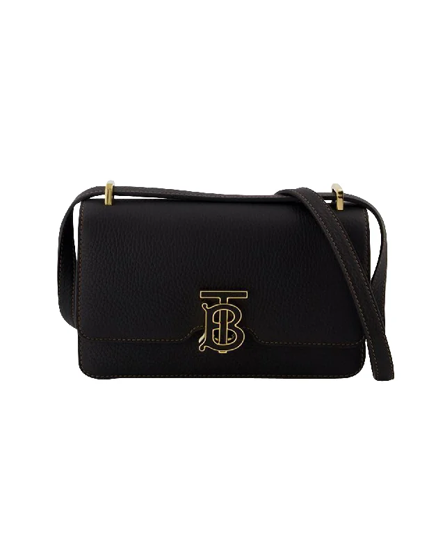 Women's Crossbody Bag with Adjustable Strap in Orange for Customizable ComfortElongated Crossbody Bag - Burberry - Leather - Bag Women's Crossbody Bag with Adjustable Strap in Orange for Customizable ComfortElongated Crossbody Bag - Burberry - Leather - Bag