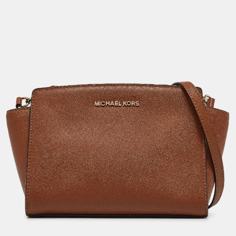 Large Faux Leather Crossbody Bag in Brown with Tassel Details for Casual TravelMichael Kors Brown Leather Small Selma Crossbody Bag Large Faux Leather Crossbody Bag in Brown with Tassel Details for Casual TravelMichael Kors Brown Leather Small Selma Crossbody Bag