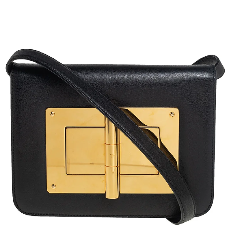 Women's Crossbody Bag with Zippered Pocket on the Back in Red for SecurityTom Ford Leather Natalia Crossbody Bag Women's Crossbody Bag with Zippered Pocket on the Back in Red for SecurityTom Ford Leather Natalia Crossbody Bag