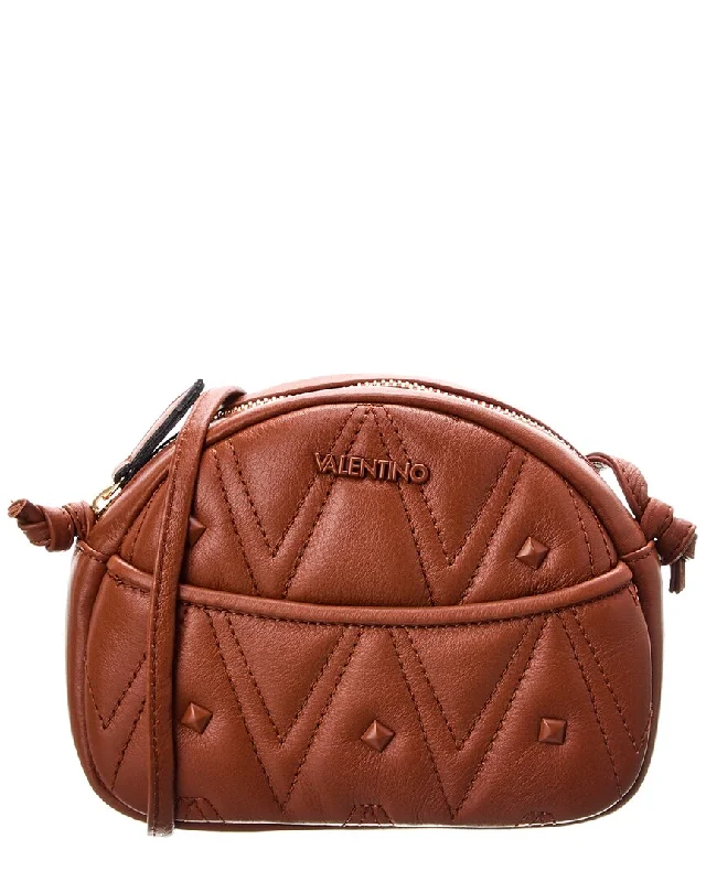 Quilted Leather Crossbody Bag in Cream for a Classic and Elegant AppearanceValentino by Mario Valentino Moony Diamond Leather Crossbody Quilted Leather Crossbody Bag in Cream for a Classic and Elegant AppearanceValentino by Mario Valentino Moony Diamond Leather Crossbody